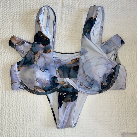 Shein Marble Bikini Set - Picture 1 of 7